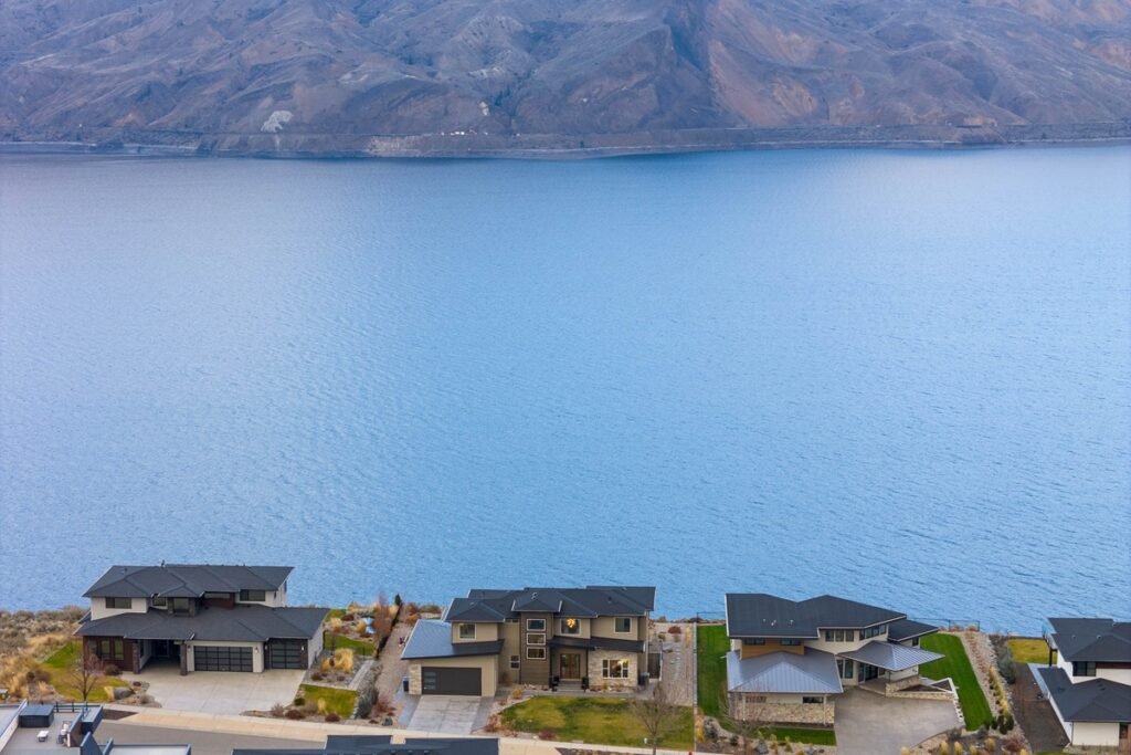 Tobiano lots for sale